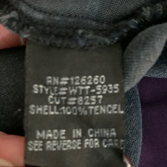 ✨Jean dress w/belt - Size L - Picture 5 of 7